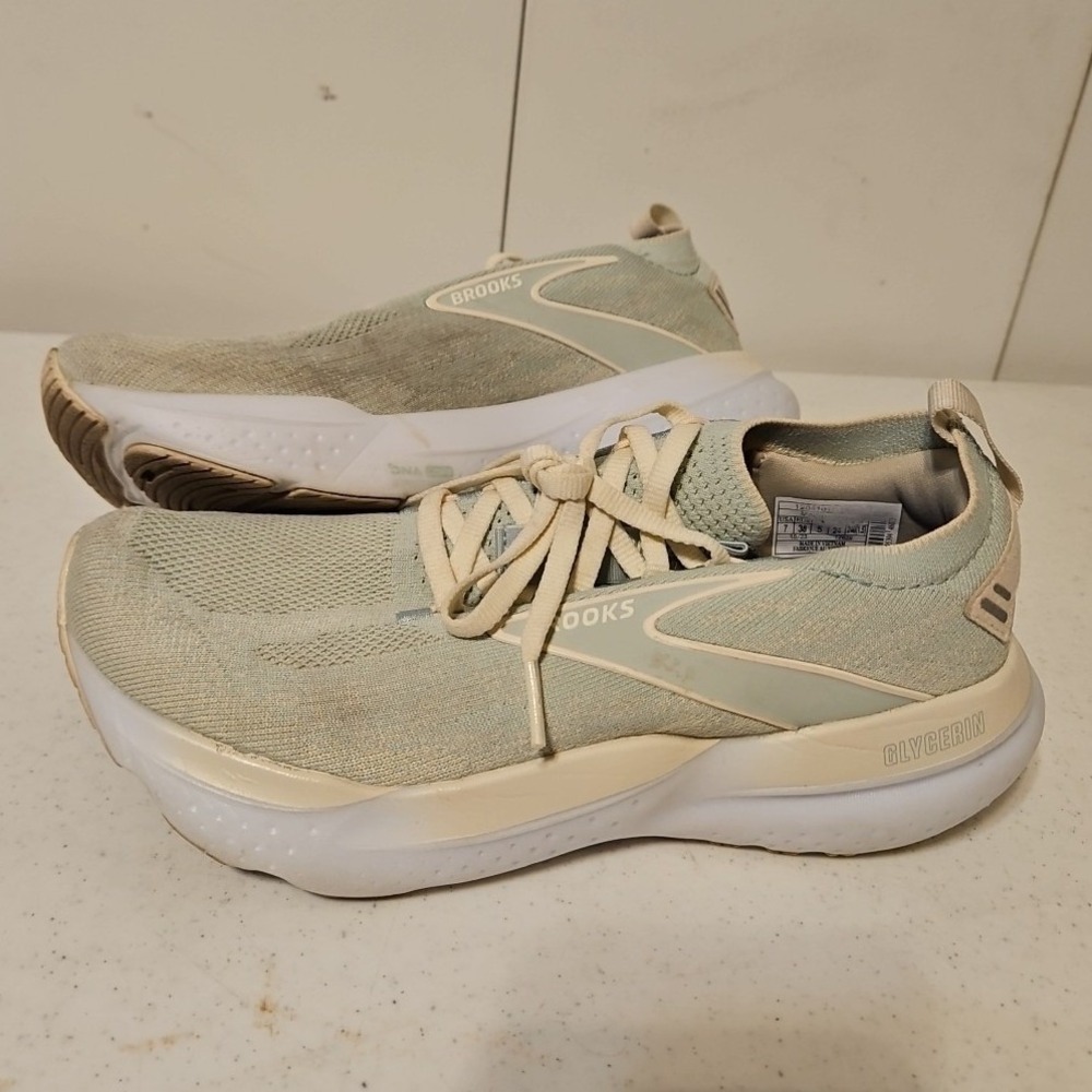 Brooks Glycerin Womens 7B Stealth Fit 21 Surf/Cream Shoes No Insoles EUC(S142